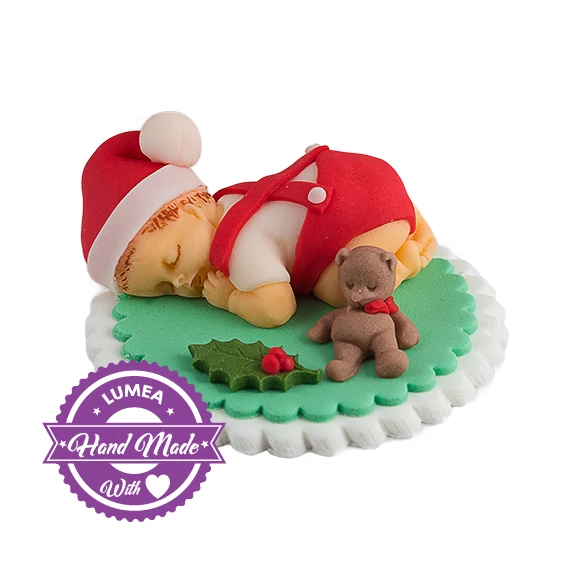 Alvó mikulás baba cukormasszából, h9,5 cm x sz9,5 cm x m3,5 cm, 100g - Lumea