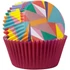 Többszínű absztrakt mintás muffin papír, 75 db. - Wilton
